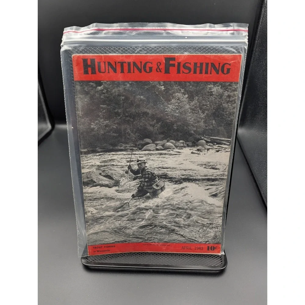 Vintage Hunting and Fishing Magazine - April 1943 Vintage Outdoorsman